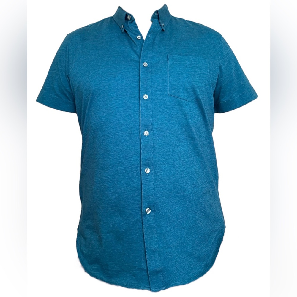 NWT Perry Ellis Button-Down Short-Sleeve